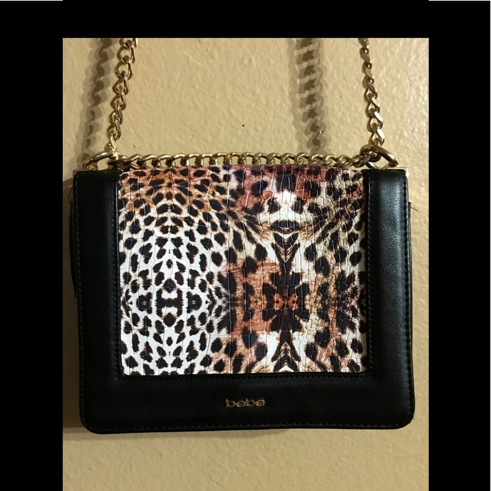 NWT~ Bebe Cheetah Crossbody Bag